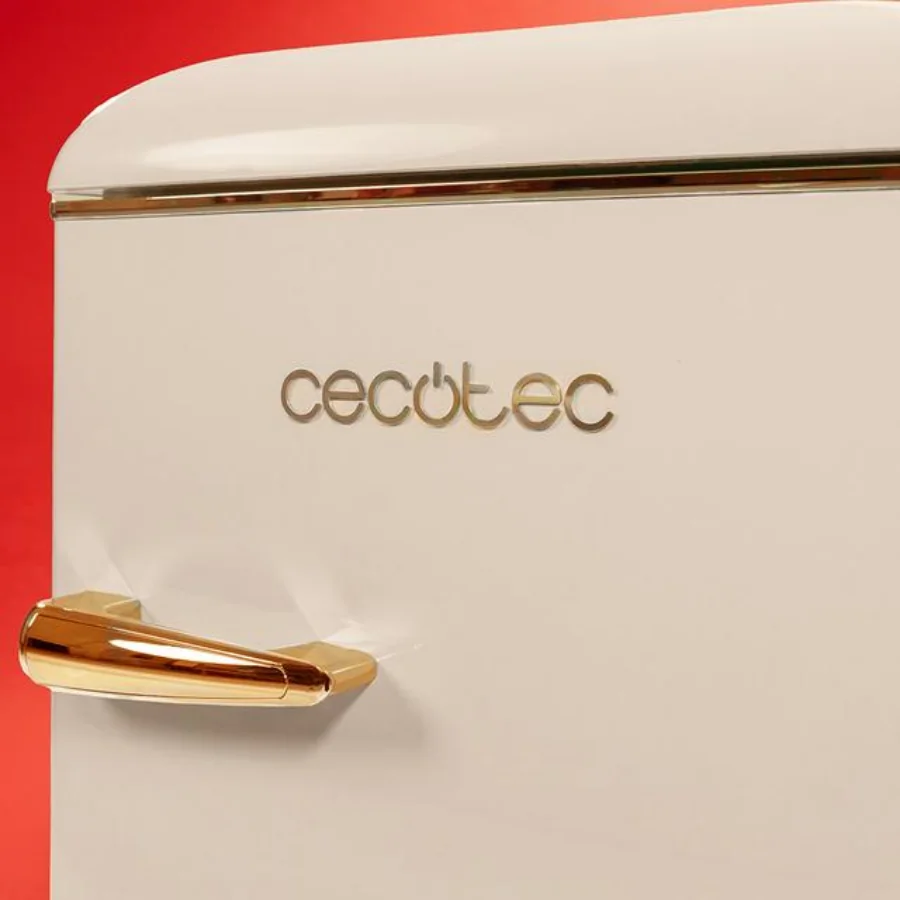Bolero CoolMarket 2D Origin 86 Beige E Mini frigorífico retro de dos puertas beige de 89,3cm de alto y 48,7 de ancho con capacidad de 86L, clase energética E, LED interior y tirador cromado gold. - Imagen 5